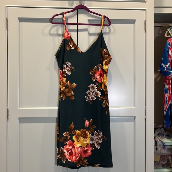 Cleo Floral Mini Dress Green Size Small - Picture 2 of 9